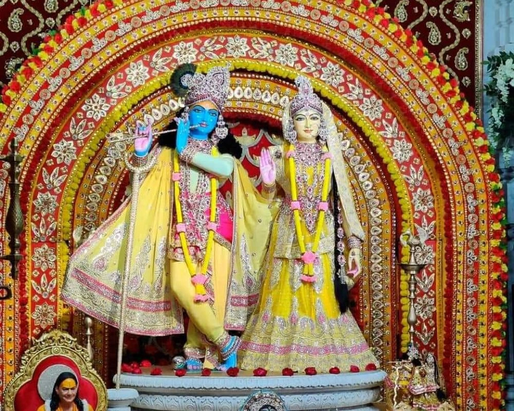 Shri Kashi Vishwanath Temple